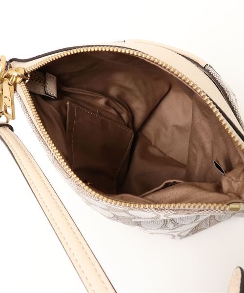 COACH（コーチ）の「キット メッセンジャー クロスボディ シグネチャー ジャカード（ショルダーバッグ・レディース・ベージュ系その他・ﾌﾘ-）」の8枚目の写真