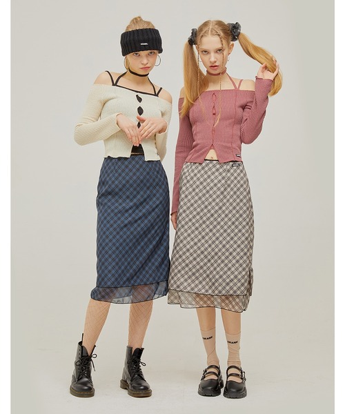 CRANK（クランク）の「『CRANK/クランク』KNIT SLIT OFF SHOULDER/ニットスリット オフショルダー（ニット/セーター・レディース・ピンク/ブラック/イエロー/アイボリー・FREE）」の7枚目の写真