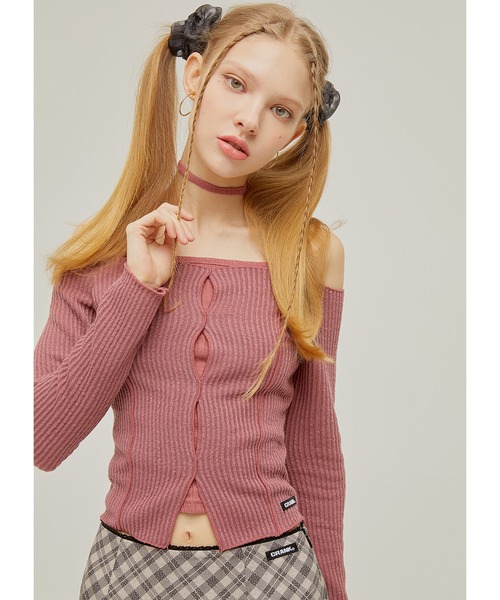 CRANK（クランク）の「『CRANK/クランク』KNIT SLIT OFF SHOULDER/ニットスリット オフショルダー（ニット/セーター・レディース・ピンク/ブラック/イエロー/アイボリー・FREE）」の18枚目の写真