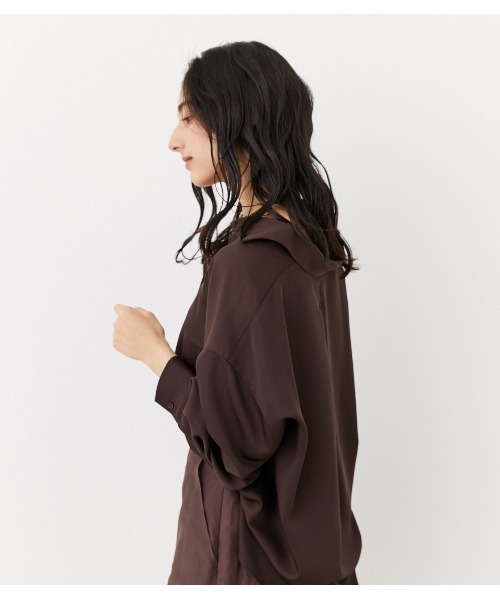 rienda(リエンダ)の「シンプルレディーシャツ(シャツ/ブラウス・レディース・ブラウン/ライトパープル/ライトベージュ・FREE)」の9枚目の写真