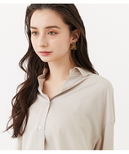 rienda(リエンダ)の「シンプルレディーシャツ(シャツ/ブラウス・レディース・ブラウン/ライトパープル/ライトベージュ・FREE)」の14枚目の写真