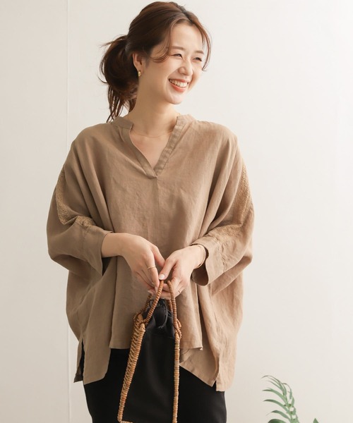 URBAN RESEARCH DOORS(アーバンリサーチドアーズ)の「リネンショルダーレーススキッパーブラウス(シャツ/ブラウス・レディース・ブラック/オフホワイト/モカ・ONE)」の21枚目の写真