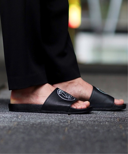 PARIS SAINT-GERMAIN（パリサンジェルマン）の「【Paris Saint-Germain / パリサンジェルマン】エンブレム シャワーサンダル（サンダル・メンズ・ブラック・44/40/42）」の5枚目の写真