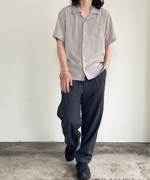 COMMON WARE(コモンウェアー)の「COMMONWARE:オープンカラーシャツ(シャツ/ブラウス・レディース・ホワイト/ブラック/モカ/グレイッシュベージュ/グリーン/サックスブルー・M/L/XL)」の4枚目の写真
