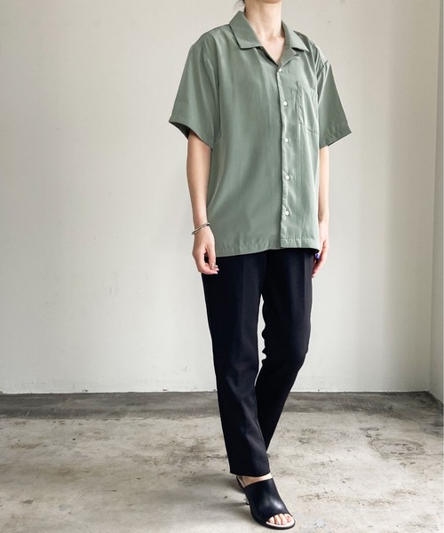 COMMON WARE(コモンウェアー)の「COMMONWARE:オープンカラーシャツ(シャツ/ブラウス・レディース・ホワイト/ブラック/モカ/グレイッシュベージュ/グリーン/サックスブルー・M/L/XL)」の19枚目の写真