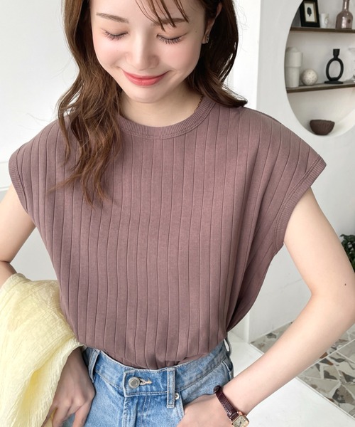 moment+（モーメントプラス）の「綿100％ワイドリブ.フレンチスリーブTシャツ（Tシャツ/カットソー・レディース・ブラック/ベージュ/オフホワイト/ライトグリーン/モカ/杢グレー/ナチュラル/カーキ/チャコールグレー/ブラウン・M/L）」の6枚目の写真