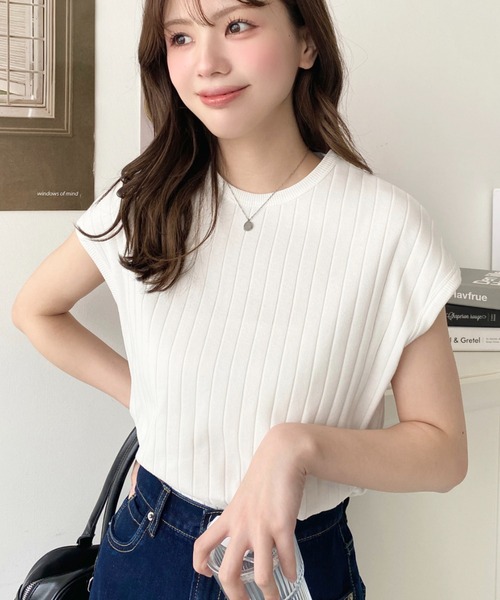 moment+（モーメントプラス）の「綿100％ワイドリブ.フレンチスリーブTシャツ（Tシャツ/カットソー・レディース・ブラック/ベージュ/オフホワイト/ライトグリーン/モカ/杢グレー/ナチュラル/カーキ/チャコールグレー/ブラウン・M/L）」の11枚目の写真