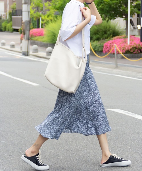 me+em select（ミームセレクト）の「小花柄ミモレマーメイドスカート（スカート・レディース・パープル/ネイビー/ブルー・FREE）」の9枚目の写真