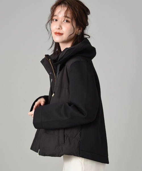 INTERPLANET(インタープラネット)の「スムースタフタ*カットボンディング異素材切替フード付ショートダウン(ダウンジャケット/コート・レディース・ブラック/モカ・FREE)」の6枚目の写真