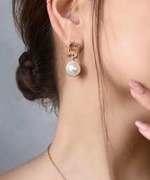 emouv by est | emouv by est ビッグパールスクエアピアス(ピアス(両耳用))