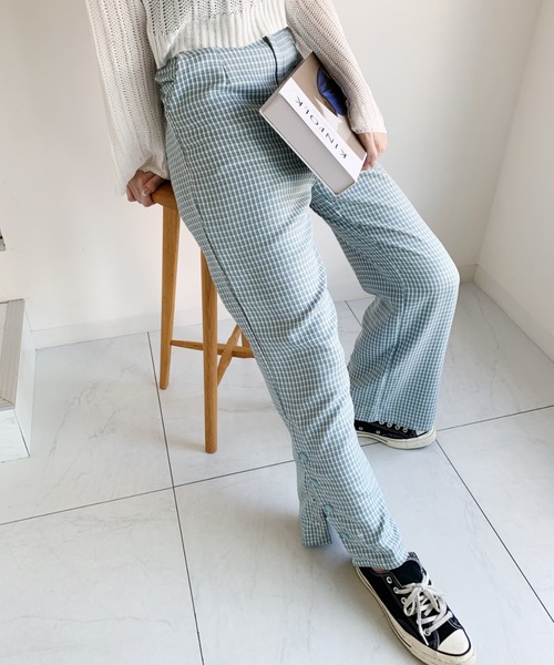 at12:03（アットイチニーゼロサン）の「サイドスリットチェックパンツ（スラックス・レディース・ベージュ/ブルー・M）」の6枚目の写真