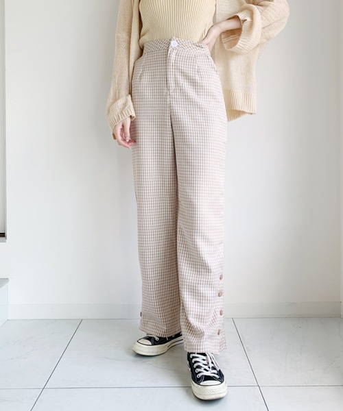 at12:03（アットイチニーゼロサン）の「サイドスリットチェックパンツ（スラックス・レディース・ベージュ/ブルー・M）」の19枚目の写真