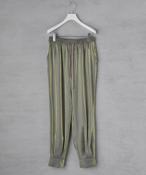 lautreamont BLEUBLANC（ロートレアモンブルーブラン）の「<lautreamont BLEUBLANC>ギラギラドロストイージーパンツ≪手洗い可能≫（その他パンツ・レディース・ブラック/カーキ/ピンク・9号/7号）」の3枚目の写真