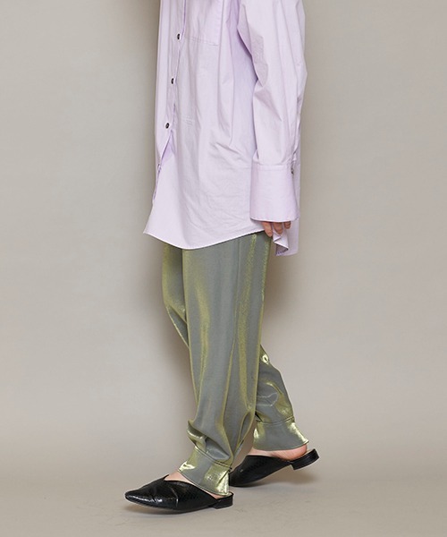 lautreamont BLEUBLANC（ロートレアモンブルーブラン）の「<lautreamont BLEUBLANC>ギラギラドロストイージーパンツ≪手洗い可能≫（その他パンツ・レディース・ブラック/カーキ/ピンク・9号/7号）」の4枚目の写真