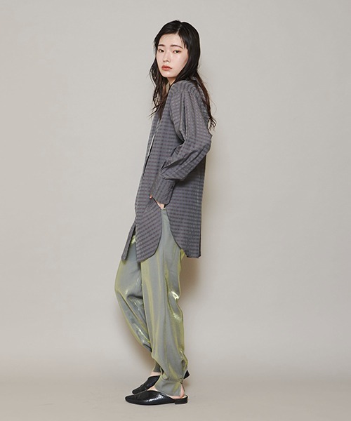 lautreamont BLEUBLANC（ロートレアモンブルーブラン）の「<lautreamont BLEUBLANC>ギラギラドロストイージーパンツ≪手洗い可能≫（その他パンツ・レディース・ブラック/カーキ/ピンク・9号/7号）」の22枚目の写真