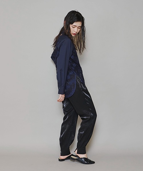 lautreamont BLEUBLANC（ロートレアモンブルーブラン）の「<lautreamont BLEUBLANC>ギラギラドロストイージーパンツ≪手洗い可能≫（その他パンツ・レディース・ブラック/カーキ/ピンク・9号/7号）」の12枚目の写真