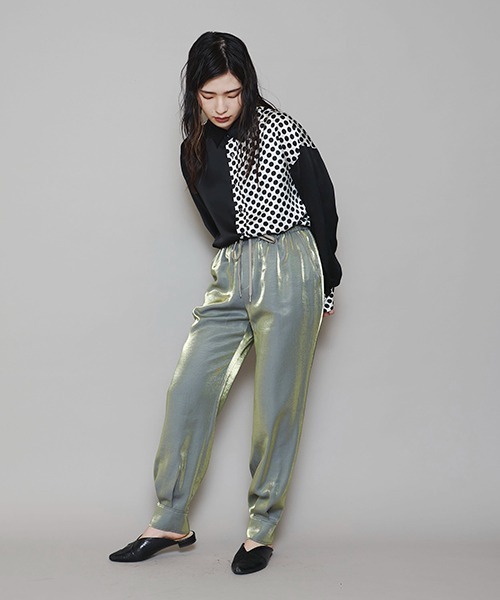 lautreamont BLEUBLANC（ロートレアモンブルーブラン）の「<lautreamont BLEUBLANC>ギラギラドロストイージーパンツ≪手洗い可能≫（その他パンツ・レディース・ブラック/カーキ/ピンク・9号/7号）」の15枚目の写真