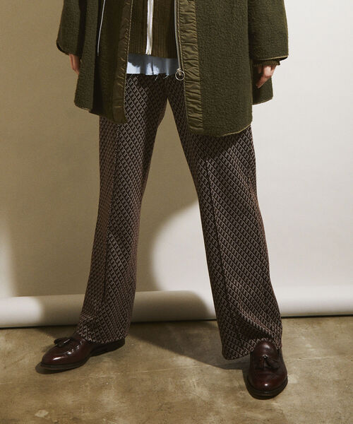 GLOSTER（グロスター）の「【GLOSTER/グロスター】ジャガード柄/千鳥チェック トラックパンツ イージーパンツ フレアパンツ（その他パンツ・メンズ・グレー系その他/ブラウン系その他/レッド系その他・MEDIUM/LARGE）」の4枚目の写真