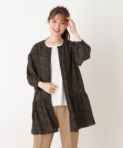 DRESKIP(ドレスキップ)の「◆イージーケアー2WAYティアードブラウス(シャツ/ブラウス・レディース・ブラック/ダークブラウン/ナチュラル/ホワイト系3/ブラック系/ピンク系・02/03)」の3枚目の写真