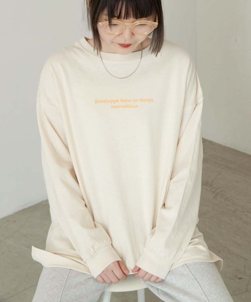 WEGO（ウィゴー）の「WEGO/グラフィックビックシルエットロンT（Tシャツ/カットソー・レディース・ホワイト/オートミール/ダークグリーン/スミクロ/アイボリー/グリーン/ブルー/ホワイト系その他/その他1/その他2/その他3/その他4/グリーン系その他/ブルー系その他/オレンジ/その他7/その他6/その他5/ブラック・SMALL/MEDIUM）」の3枚目の写真