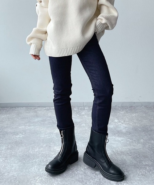 PAGEBOY(ページボーイ)の「スリムフィットジーンズ(デニムパンツ・レディース・ブラック/インディゴブルー・25inch/26inch/27inch)」の1枚目の写真