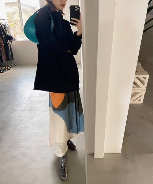 Ameri（アメリ）の「MOHAIR LOW GAUGE SKIRT（スカート・レディース・ホワイト/ベージュ・SMALL/MEDIUM）」の7枚目の写真