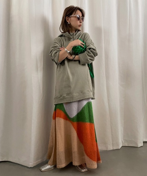Ameri（アメリ）の「MOHAIR LOW GAUGE SKIRT（スカート・レディース・ホワイト/ベージュ・SMALL/MEDIUM）」の19枚目の写真