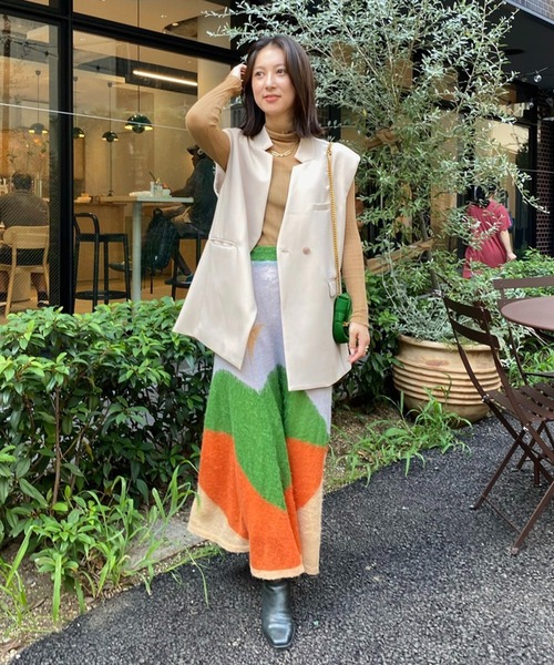Ameri（アメリ）の「MOHAIR LOW GAUGE SKIRT（スカート・レディース・ホワイト/ベージュ・SMALL/MEDIUM）」の15枚目の写真
