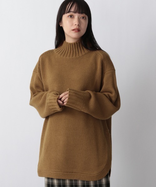 LOWRYS FARM（ローリーズファーム）の「ハイネックラウンドテール