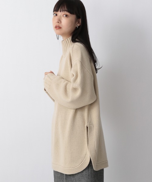 LOWRYS FARM（ローリーズファーム）の「ハイネックラウンドテール