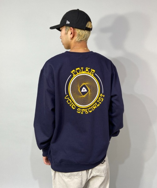 POLeR(ポーラー)の「【ZOZOTOWN限定アイテム】POLER/ポーラー ルーズシルエット バックプリントスウェット 213APM2503(スウェット・メンズ・ネイビー/カーキ・M/L)」の2枚目の写真