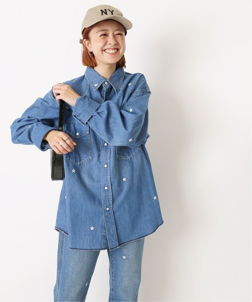 U by SPICK&SPAN(ユーバイスピックアンドスパン)の「【Wrangler/ラングラー】 Embroidery デニムシャツ◆(シャツ/ブラウス・レディース・ブルー・FREE)」の2枚目の写真