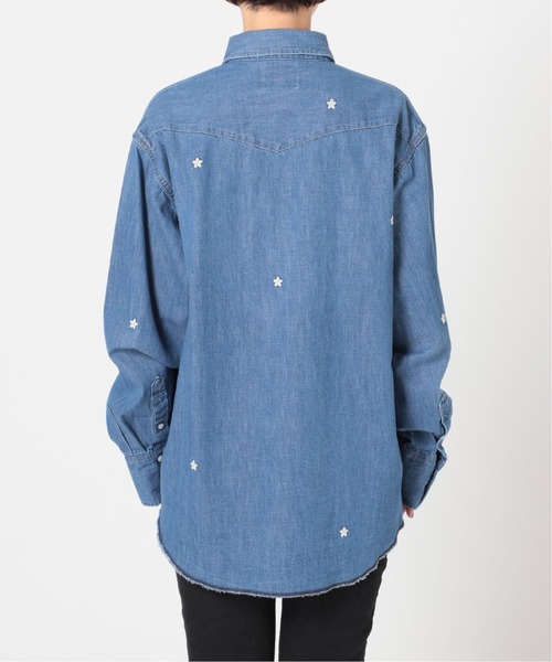 U by SPICK&SPAN(ユーバイスピックアンドスパン)の「【Wrangler/ラングラー】 Embroidery デニムシャツ◆(シャツ/ブラウス・レディース・ブルー・FREE)」の20枚目の写真