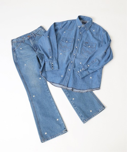 U by SPICK&SPAN(ユーバイスピックアンドスパン)の「【Wrangler/ラングラー】 Embroidery デニムシャツ◆(シャツ/ブラウス・レディース・ブルー・FREE)」の14枚目の写真