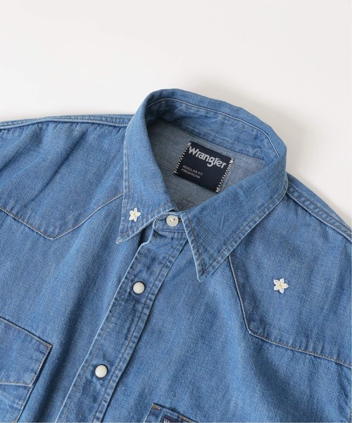 U by SPICK&SPAN(ユーバイスピックアンドスパン)の「【Wrangler/ラングラー】 Embroidery デニムシャツ◆(シャツ/ブラウス・レディース・ブルー・FREE)」の15枚目の写真