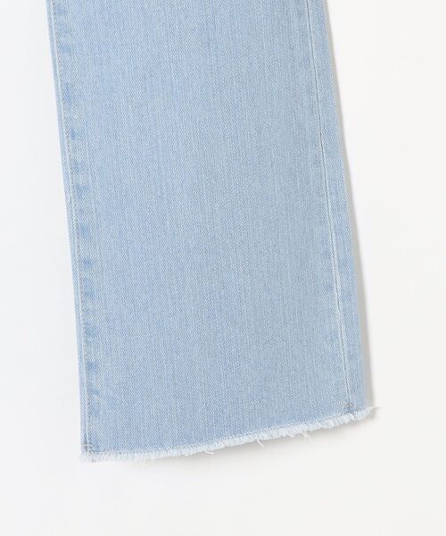 SHIPS any（シップス エニィ）の「SHIPS any:〈ウォッシャブル〉フレア デニムパンツ［SHIPS any DENIM］（デニムパンツ・レディース・ライトブルー/ブルー・40/38/36）」の6枚目の写真