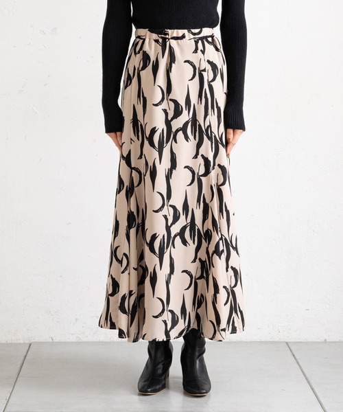 prose verse（プロズヴェール）の「モノトーン幾何柄マーメイドスカート（スカート・レディース・ベージュ/ブラック・MEDIUM）」の19枚目の写真