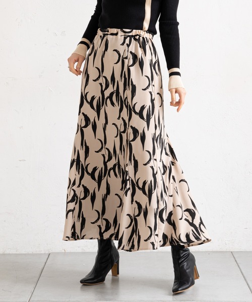 prose verse（プロズヴェール）の「モノトーン幾何柄マーメイドスカート（スカート・レディース・ベージュ/ブラック・MEDIUM）」の7枚目の写真