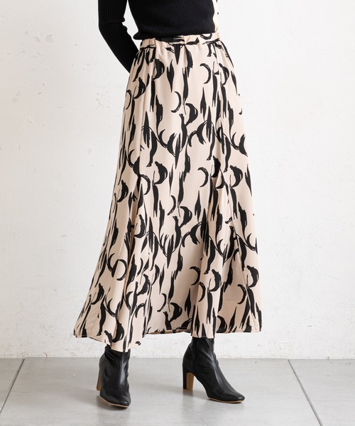 prose verse（プロズヴェール）の「モノトーン幾何柄マーメイドスカート（スカート・レディース・ベージュ/ブラック・MEDIUM）」の10枚目の写真