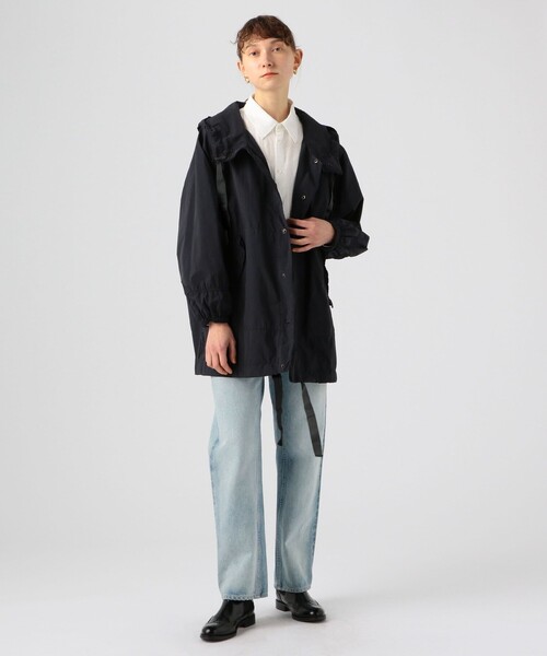 TOMORROWLAND （トゥモローランド）の「ポリエステルナイロンタフタ フーデッドブルゾン（ブルゾン・レディース・ブルー/チャコールグレー/ホワイト・36）」の4枚目の写真