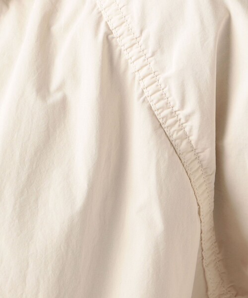 TOMORROWLAND （トゥモローランド）の「ポリエステルナイロンタフタ フーデッドブルゾン（ブルゾン・レディース・ブルー/チャコールグレー/ホワイト・36）」の10枚目の写真