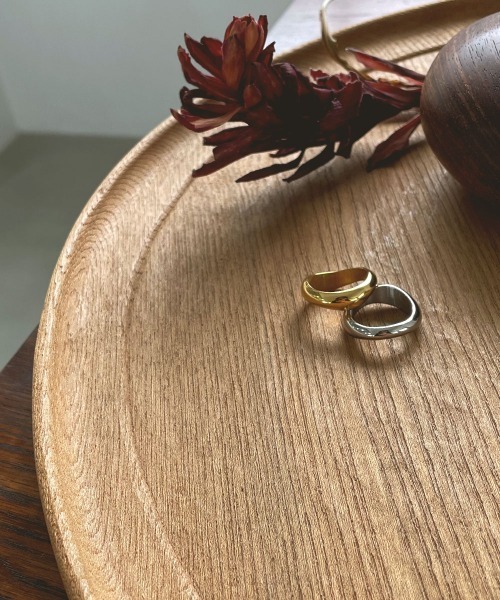 marjour（マージュール）の「[SURGICAL]WARP RING（リング・レディース・シルバー/ゴールド・FREE）」の3枚目の写真