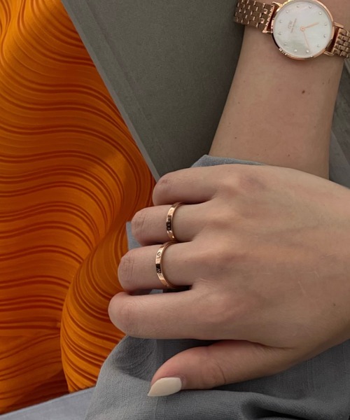 Daniel Wellington（ダニエルウェリントン）の「CLASSIC RING　ローズゴールド（リング・レディース・ゴールド・21/9/19/7/29/13.5/16/25/11.5/23/17.5/27）」の15枚目の写真