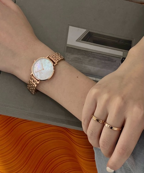 Daniel Wellington（ダニエルウェリントン）の「CLASSIC RING　ローズゴールド（リング・レディース・ゴールド・21/9/19/7/29/13.5/16/25/11.5/23/17.5/27）」の16枚目の写真