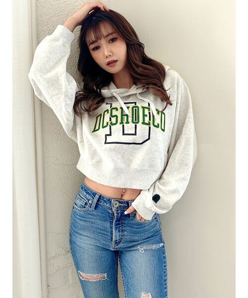 GYDA（ジェイダ）の「GYDA×DC COLLEGE ショートパーカー（パーカー・レディース・ブラック/グレー/オフホワイト・FREE）」の3枚目の写真