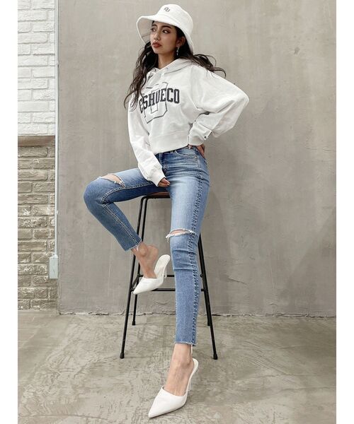 GYDA（ジェイダ）の「GYDA×DC COLLEGE ショートパーカー（パーカー・レディース・ブラック/グレー/オフホワイト・FREE）」の4枚目の写真