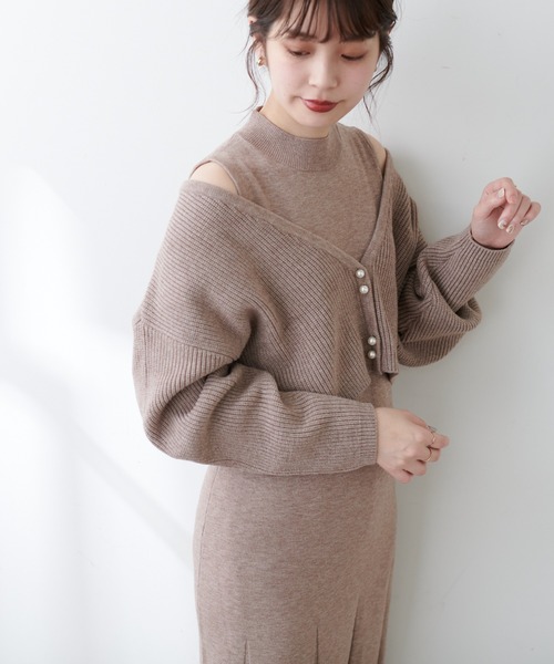 natural couture(ナチュラルクチュール)の「2枚セットアイテム!着回し抜群のパール釦カーディガン+ノースリワンピースセット(ワンピース・レディース・その他・FREE)」の2枚目の写真