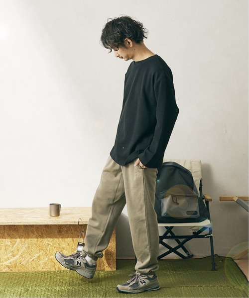 JOURNAL STANDARD relume(ジャーナルスタンダード レリューム)の「BACK BRUSH ワッフルロングスリーブTシャツ(Tシャツ/カットソー・メンズ・ホワイト/ブラック/ベージュ/グレー・SMALL/MEDIUM/LARGE)」の1枚目の写真