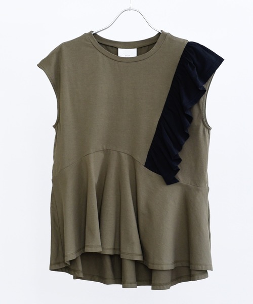 palm RICHE(ポームリシュ)の「バイカラーアシメTOPS(Tシャツ/カットソー・レディース・ブラック/オフホワイト/カーキ・M)」の3枚目の写真