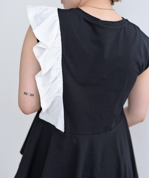 palm RICHE(ポームリシュ)の「バイカラーアシメTOPS(Tシャツ/カットソー・レディース・ブラック/オフホワイト/カーキ・M)」の15枚目の写真